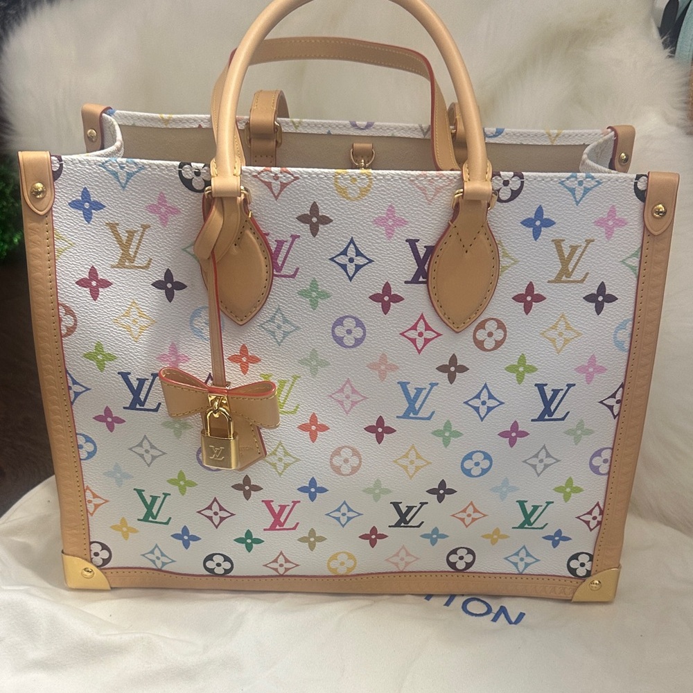 Multicolor Monogram Inspired On The Go Tote style bag. New never used - Picture 4 of 16